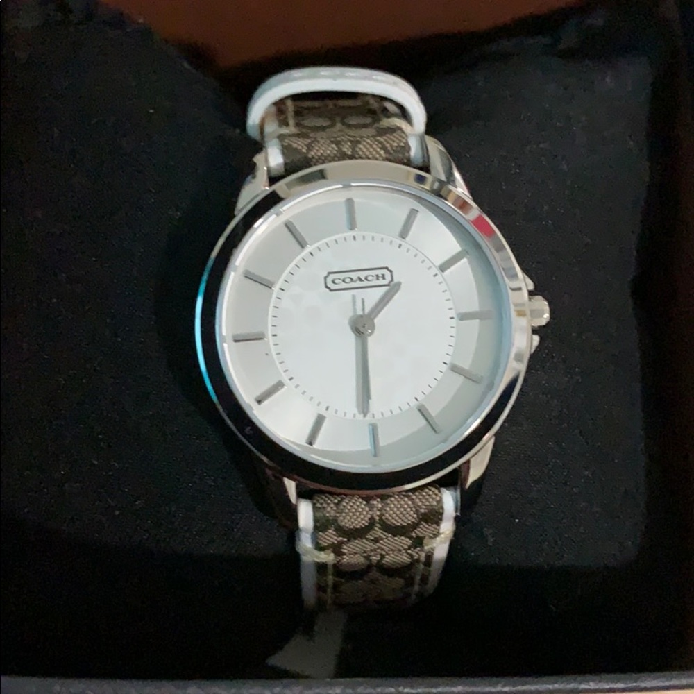 NWT Coach Watch